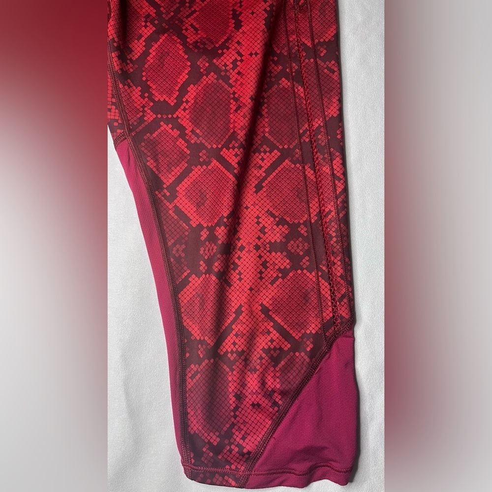 lululemon athletica Red Snake Print Jean Shorts - Picture 6 of 8